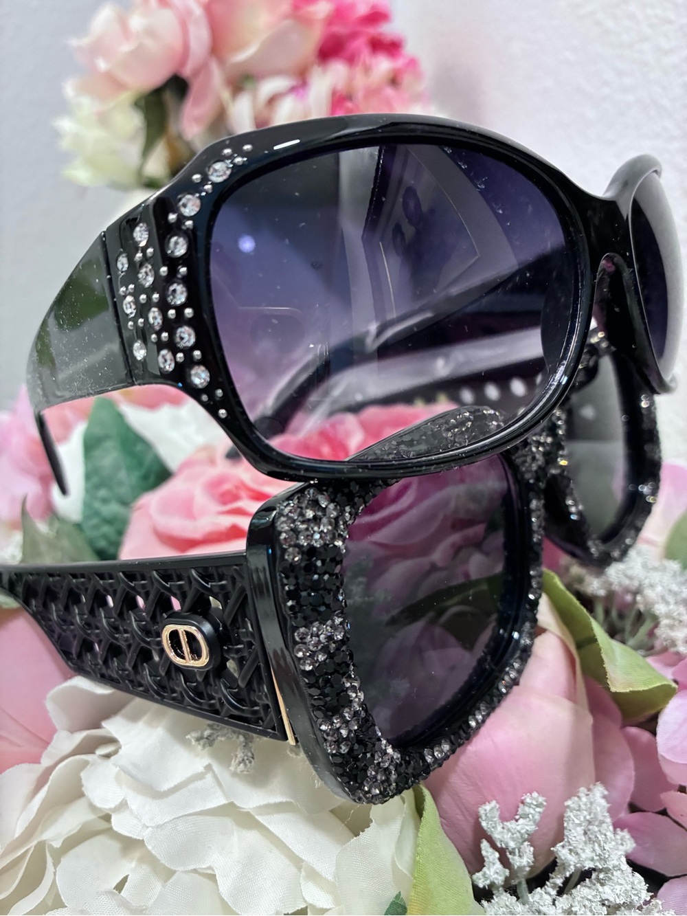 NWOT 2 pairs Black Crystal Embellished Women's Sunglasses - Fashion Accessory - Picture 3 of 5